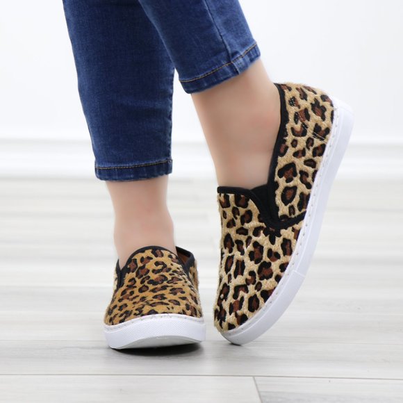Slip On Leopard Print Furry Fashion Sneakers - Picture 10 of 15